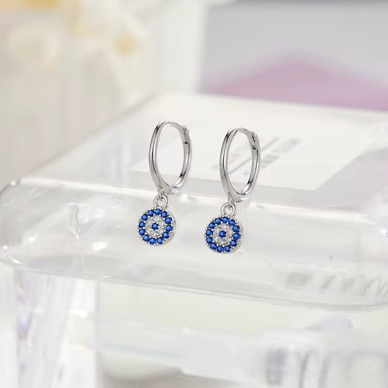 Sapphire Sparkles