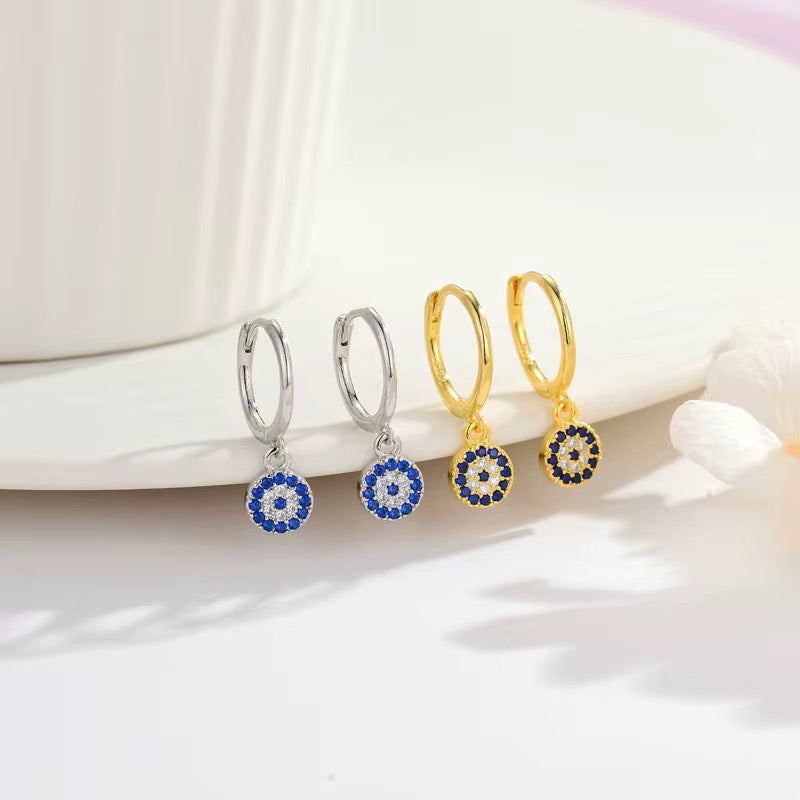 Sapphire Sparkles